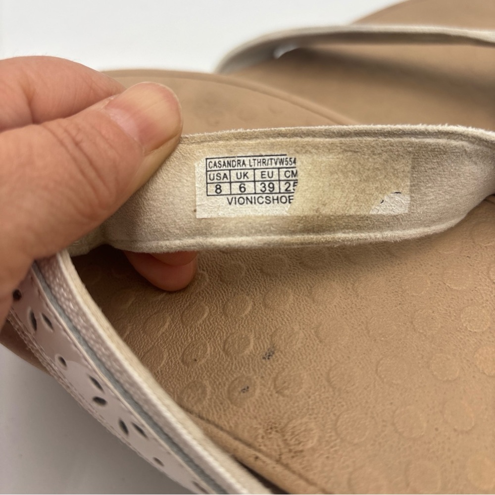 Vionic White and Tan Sandals for Women - Picture 7 of 7